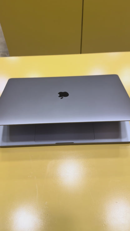MacBook Pro 2019 "Core i9" (Used)